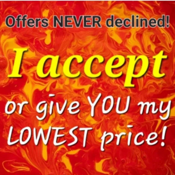 ⭐️Ring #4⭐️ 4.5 Size Rings. NWT. Silver colors, gold colors, faux diamonds. - Picture 6 of 16